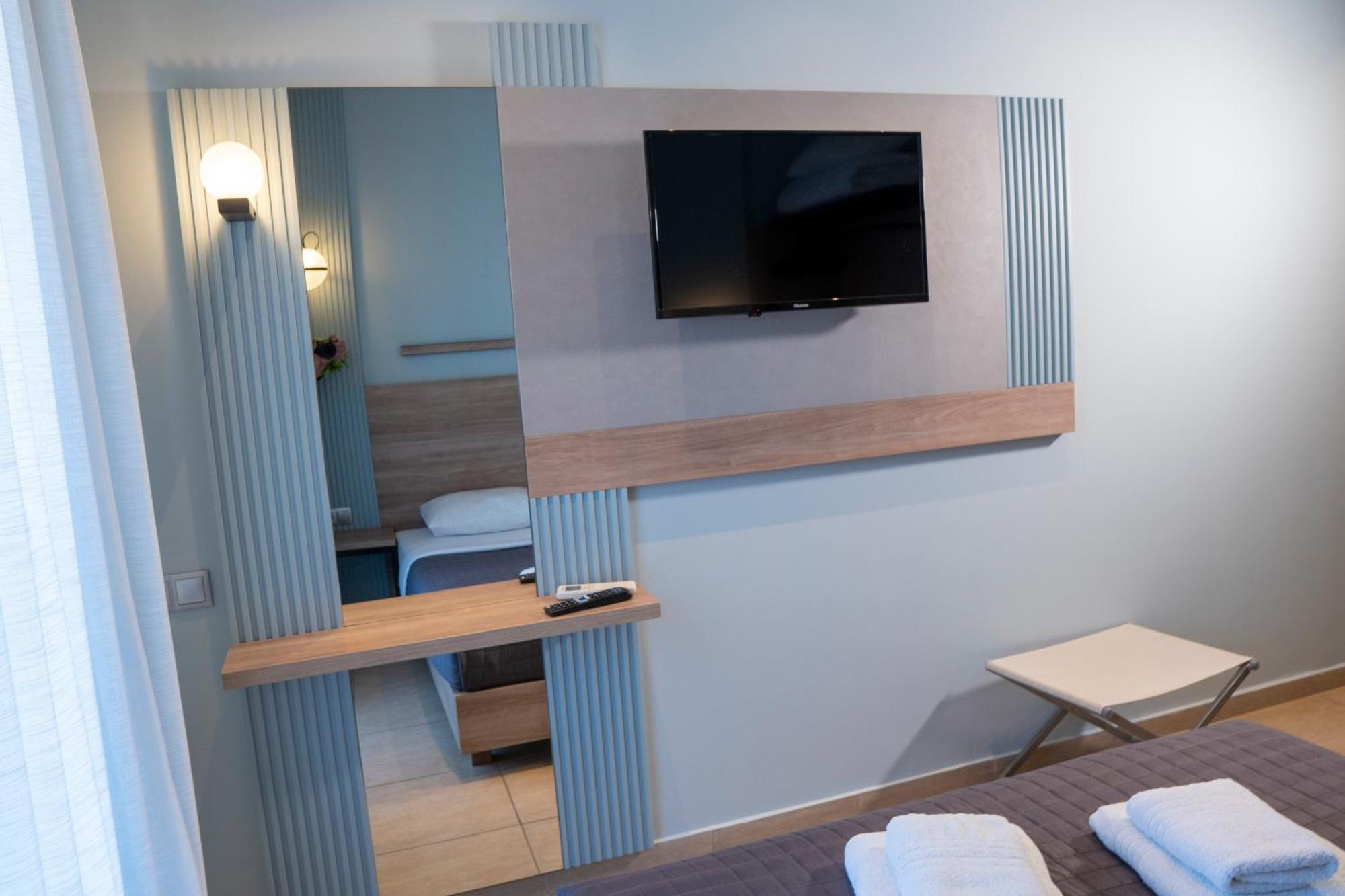Hotel Epavlis Eleftheriadi ปาราเลียกาเตอรีนิส ภายนอก รูปภาพ